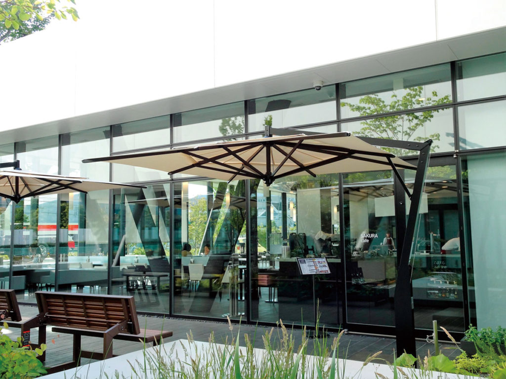 併設の宿泊施設「PLAZA annex」にあるカフェ/いすゞプラザ(神奈川県/藤沢市)