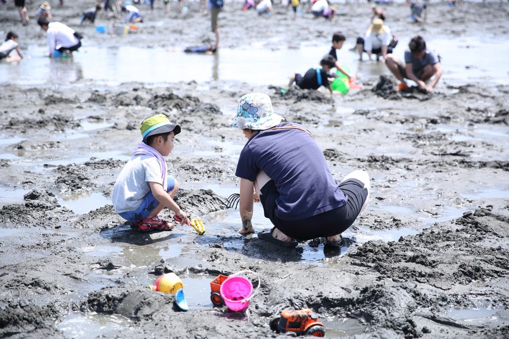 入場無料も！関東の潮干狩り場2025（茨城・東京・神奈川・千葉）
