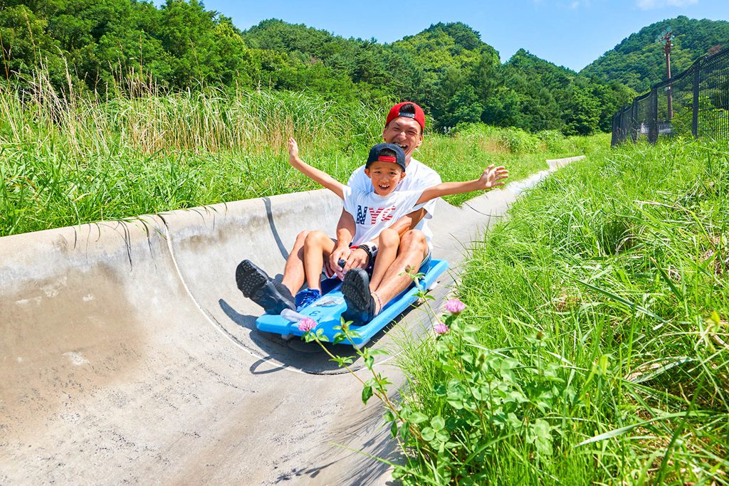 スリル満点のアトラクション「スーパースライダー」／平尾山公園（パラダ）（長野県／佐久市）