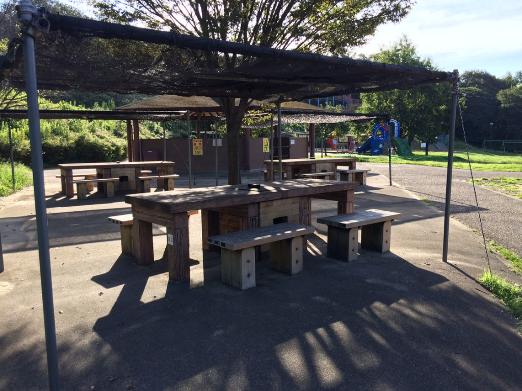 遊び場が近くにあるバーベキュー施設／半田運動公園（愛知県）