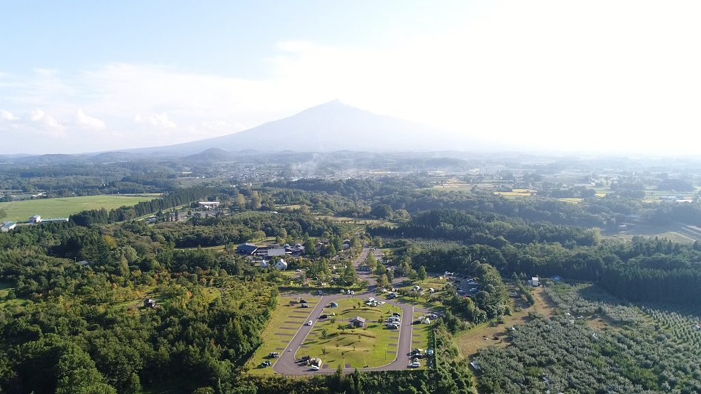 青森の大自然に滞在！つがる地球村はキャンプや農業体験、大型遊具も楽しめる