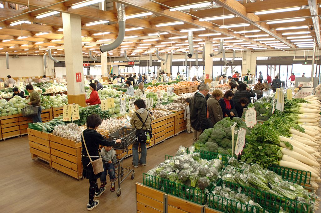 地元の農産物が並ぶ「はなまる市」/JAあぐりタウンげんきの郷(愛知県/大府市)