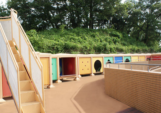 「あいあい児童館」の屋上/えひめこどもの城(愛媛県/松山市)