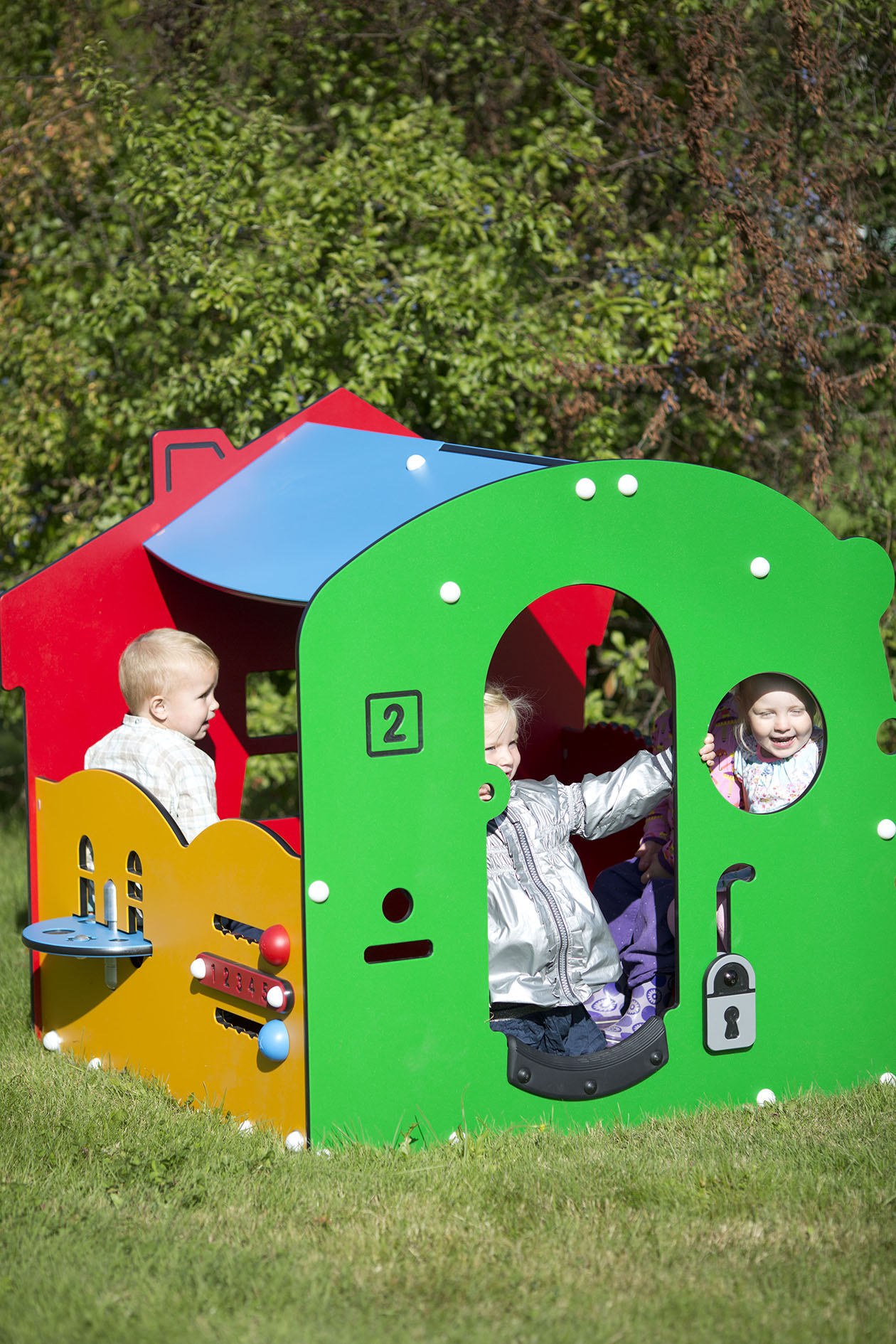 「トドラー・ガーデン」のトドラーハウス・グリーンの様子/PLAY PEAK ITADAKI(奈良県/生駒市)