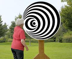 「オープンスカイ・デッキ」のローテーティングディスクの様子/PLAY PEAK ITADAKI(奈良県/生駒市)