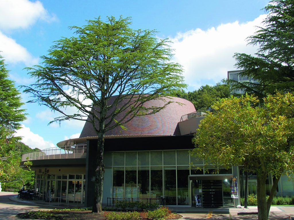 科学館外観／かわさき宙と緑の科学館（神奈川県／川崎市）