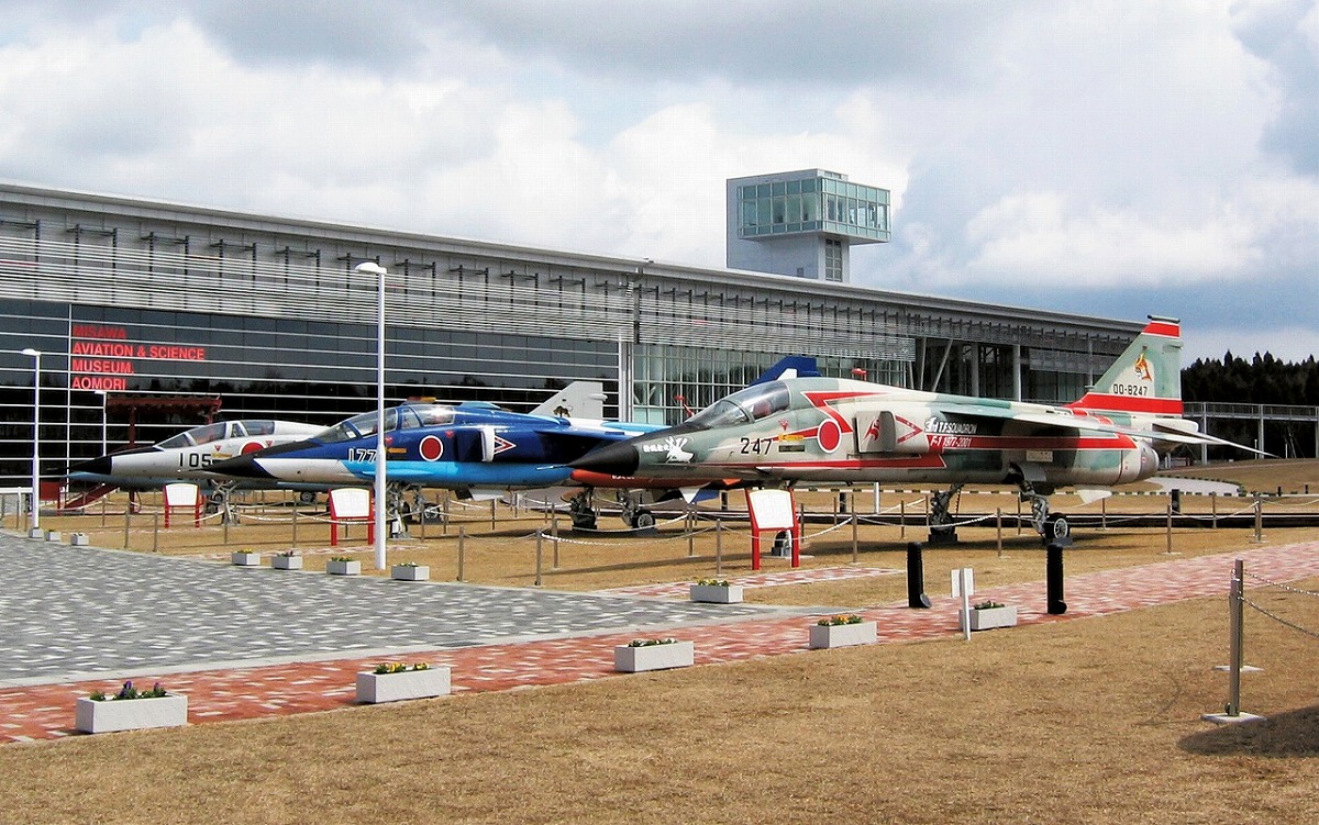 11機の展示航空機／青森県立三沢航空科学館（三沢市）