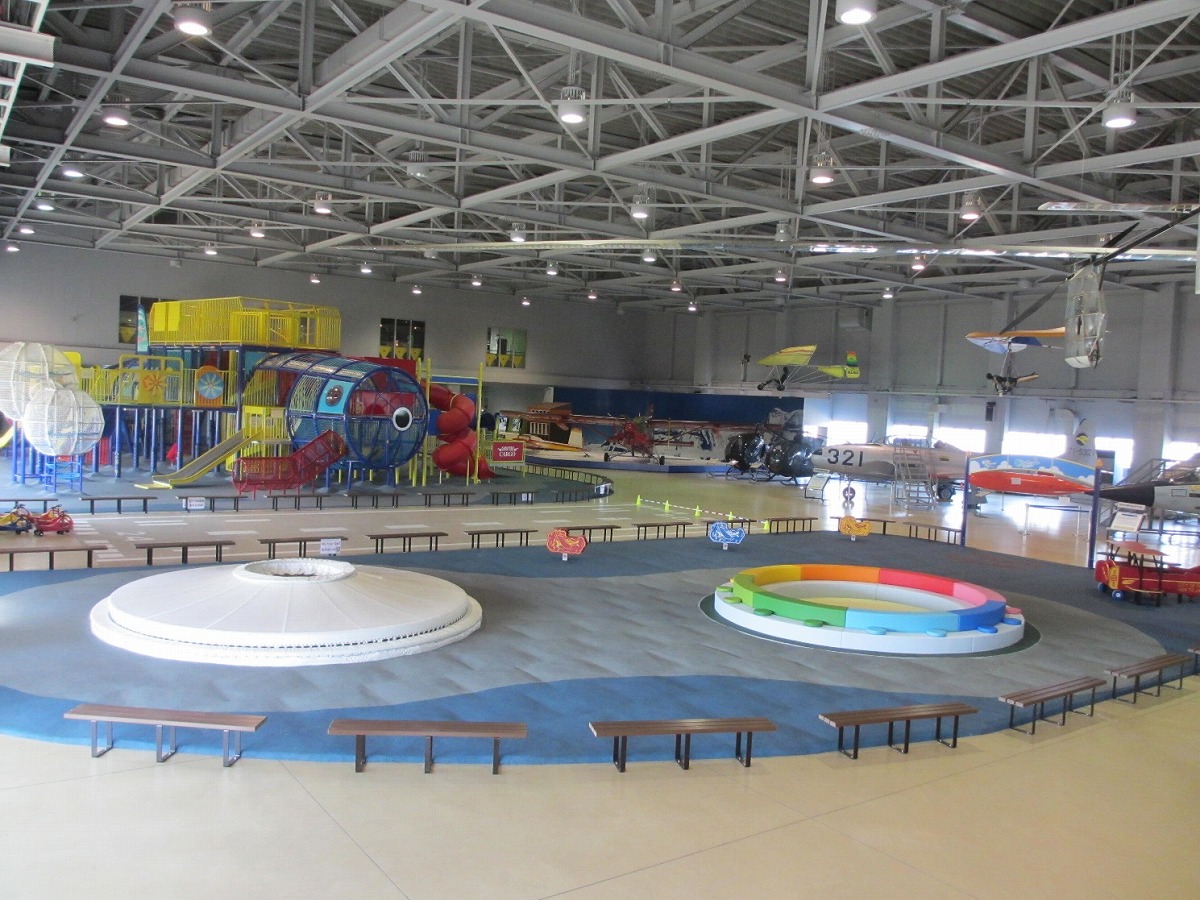 大型遊具「ぶーんぶんワールド」/石川県立航空プラザ(小松市)