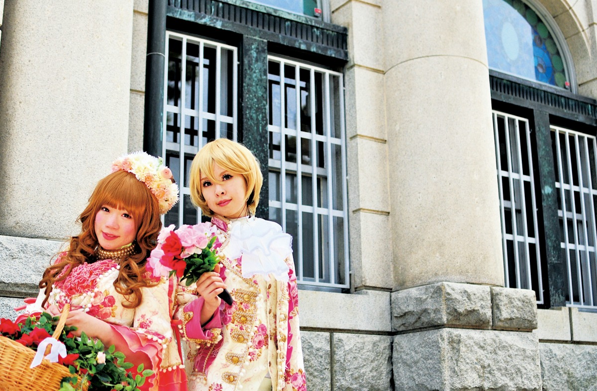 お姫さま体験をする女性たち／いがらしゆみこ美術館（岡山県／倉敷市）