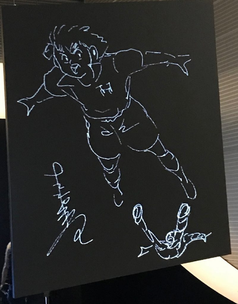『キャプテン翼』チョークアートのディスプレイ／特別企画展「SPORTS&MANGA」（パナソニックセンター東京）