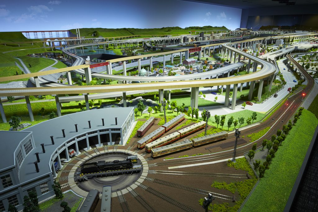 国内最大級の鉄道ジオラマ/京都鉄道博物館(京都市)