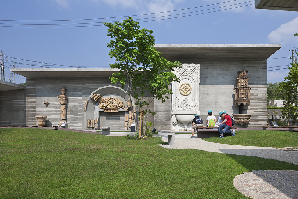 「建築陶器のはじまり館」外観／INAX ライブミュージアム（愛知県／常滑市）