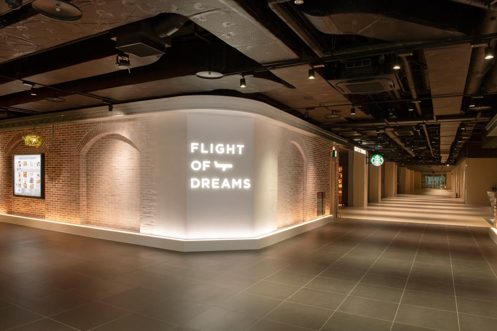 レストランやスイーツ系の店まで充実/FLIGHT OF DREAMS(愛知県/常滑市)