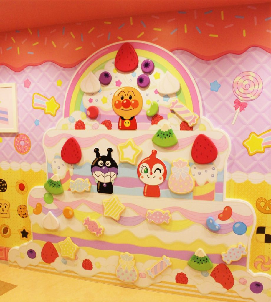 お菓子の家のケーキ／横浜アンパンマンこどもミュージアム（神奈川県／横浜市）