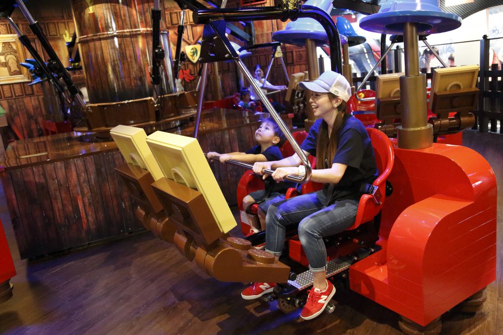 ライド系アトラクションの「マーリン・アプレンティス」／レゴランド®・ディスカバリー・センター大阪（大阪府／大阪市港区）