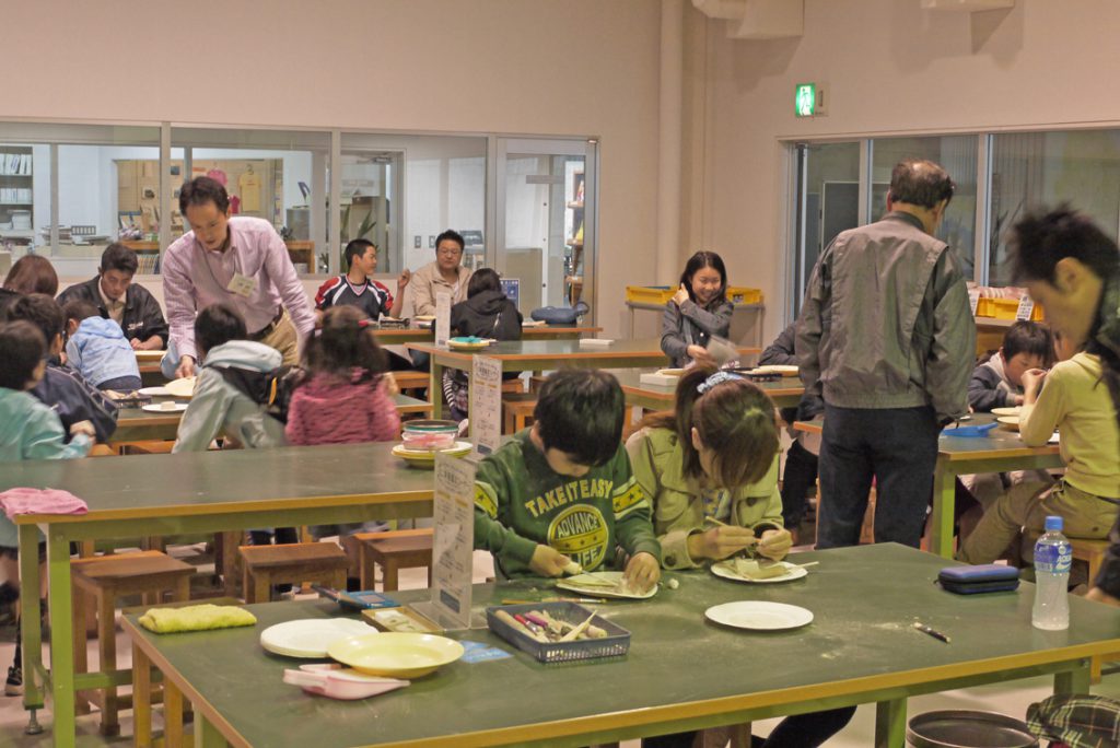 化石のレプリカづくり体験/足寄動物化石博物館(北海道)