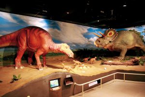 甲信越(山梨・長野・新潟)の恐竜の博物館・公園6選!茶臼山恐竜公園など