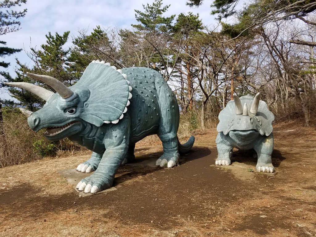 トリケラトプスの復元模型／小室山公園（静岡県／伊東市）