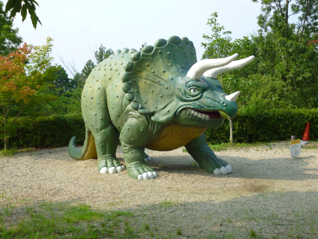 トリケラトプスの復元模型/四日市スポーツランド(三重県/四日市市)