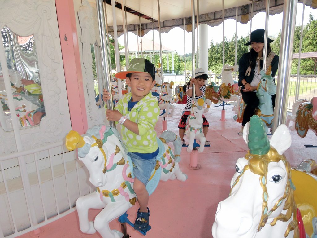 親子で楽しめるメリーゴーランド／上越国際プレイランド（新潟県／南魚沼市）