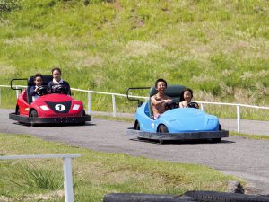 上越国際プレイランド（新潟県）はゴーカートやミニSLなど3世代で楽しめる！