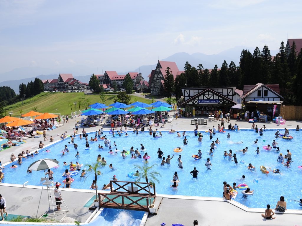 夏休み期間はウォーターパークが大賑わい／上越国際プレイランド（新潟県／南魚沼市）