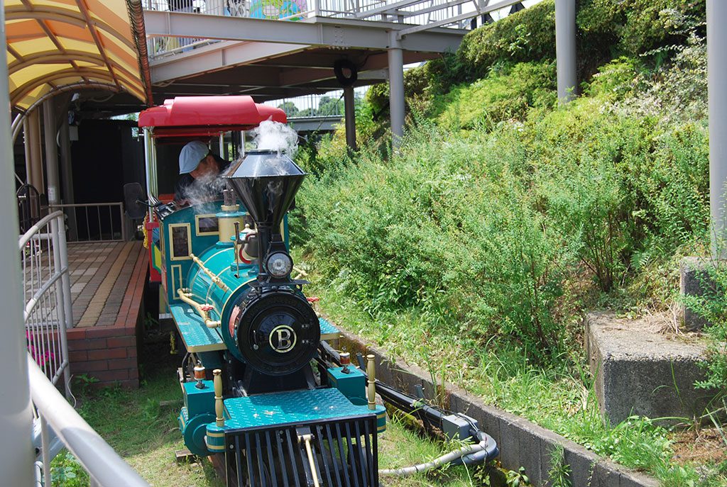 園内を走るSL弁慶号／天橋立ビューランド（京都府／宮津市）