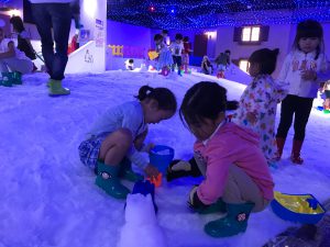 雨でもOKの室内遊園地「東京あそびマーレ」は、全身で遊べる遊具がいっぱい!