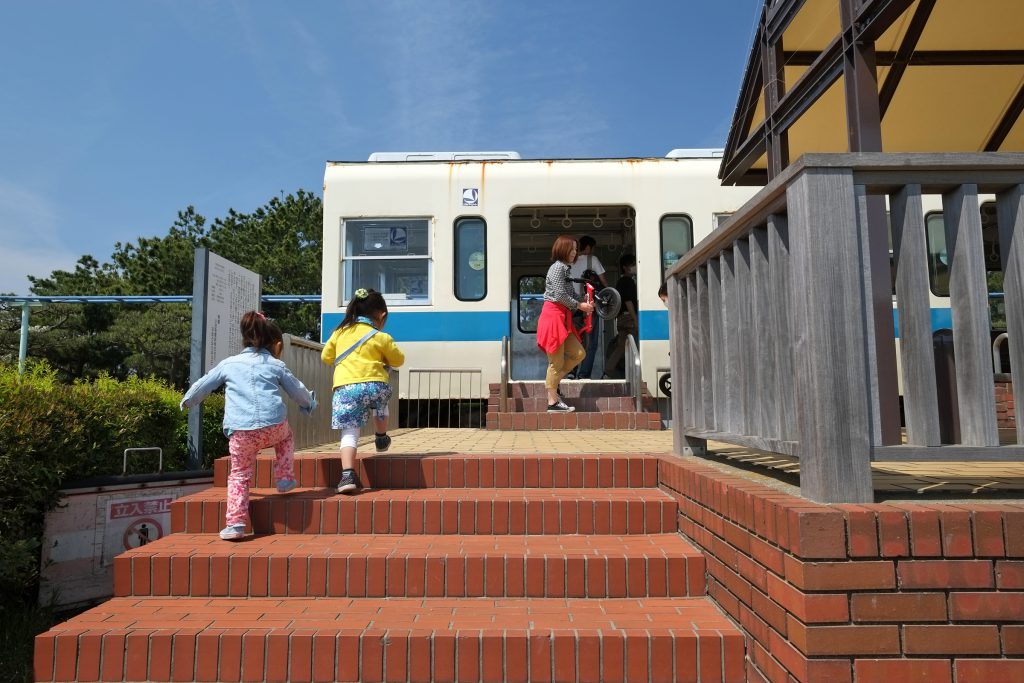 小田急線展示車両/神奈川県立辻堂海浜公園「交通公園・交通展示館」(神奈川県/藤沢市)