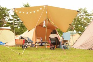 滋賀県・琵琶湖の日帰りバーベキュー&キャンプ場！手ぶら・持ち込み・無料など