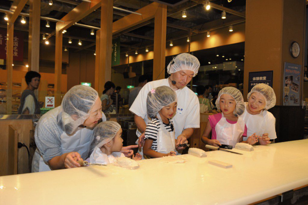 かまぼこなどが手作り＆試食できる／鈴廣のかまぼこ博物館（神奈川県／小田原市）