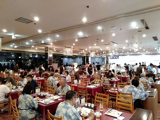 お寿司や鉄板焼、天ぷらなどからお好きなものを/池の平ホテル(長野県/立科町)