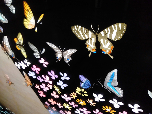 暗闇に浮かび上がる幻想的な世界/池の平ホテル(長野県/立科町)