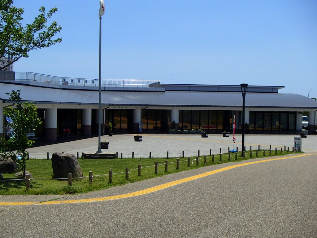 インフォメーション施設「仲良しプラザ」の外観／大和ゆとりの森（神奈川県／大和市）