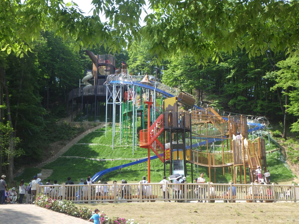 親子で賑わう冒険のとりで／ぐんまこどもの国（群馬県／太田市）