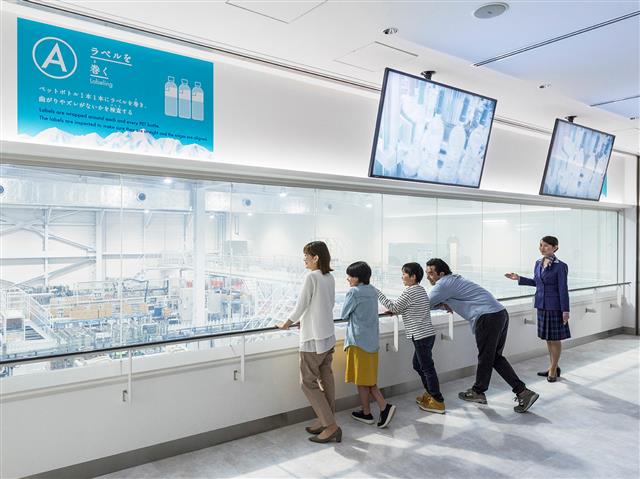 山梨県の無料スポット・遊び場5選！信玄餅の工場見学やワインを学べる社会科見学も