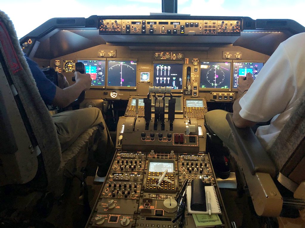 BOEING737の機長席/LUXURY FLIGHT（東京都/大田区）