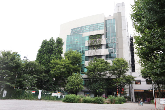 環境ふれあい館ひまわりの外観（東京都/台東区）