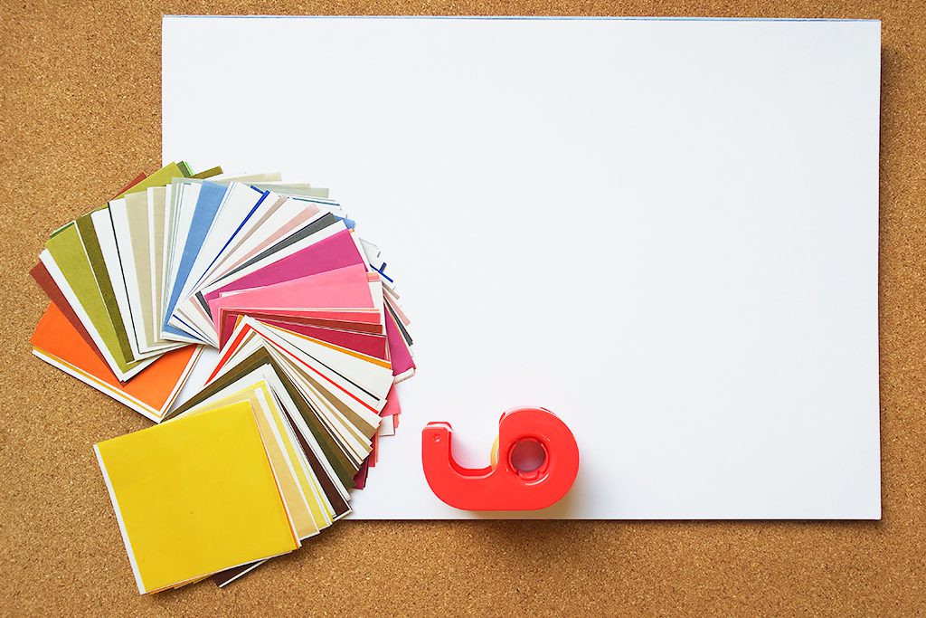 ネイチャーゲーム「森の色合わせ」を作る道具