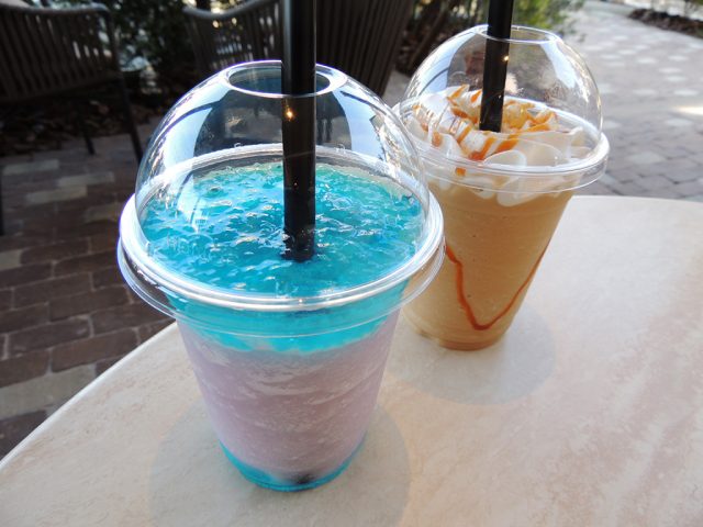 深海スムージー/沼津港深海水族館 シーラカンス・ミュージアム（静岡県／沼津市）