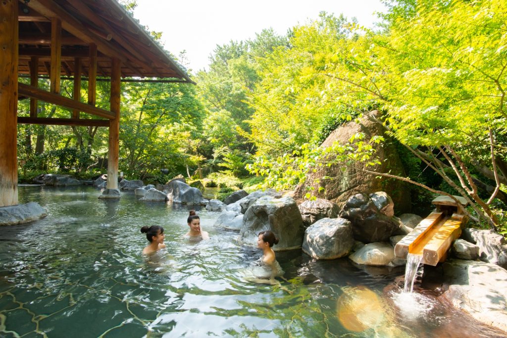 長島温泉・湯あみの島のお風呂に浸かり家族でゆったり癒やされよう
