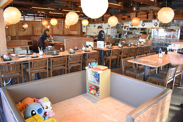 店内のキッズコーナー/浜焼き しんちゃん(静岡県/沼津市)