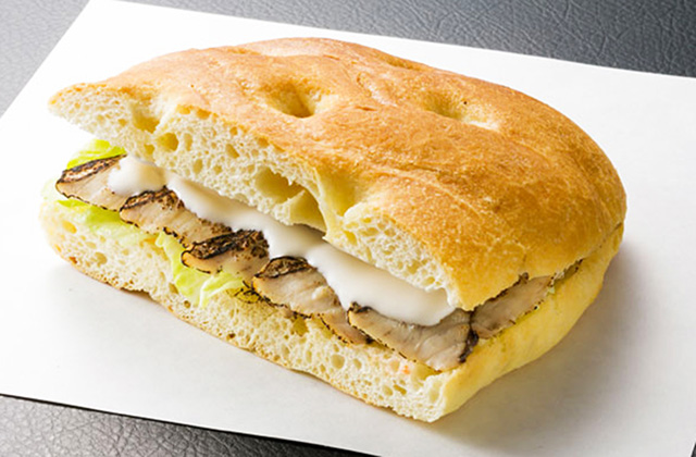 沼津産 鯖サンド/カフェ Latimeria(静岡県/沼津市)