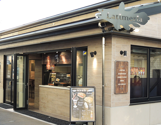 カフェ Latimeriaの外観(静岡県/沼津市)