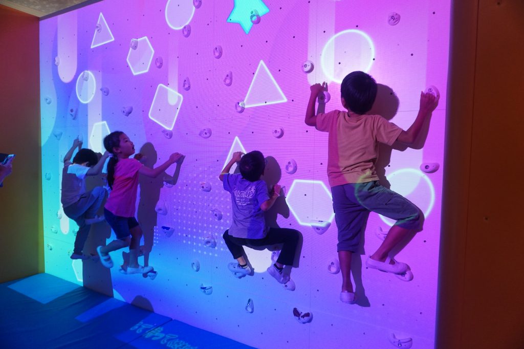 「デジタルクライミング」/ファンタジーキッズリゾート(東京都/武蔵村山市)