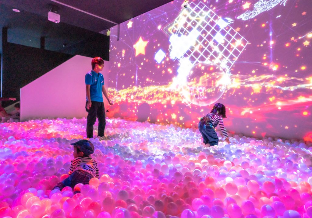 デジタルボールプール「ZABOOM」／リトルプラネットららぽーと沼津（静岡県／沼津市）