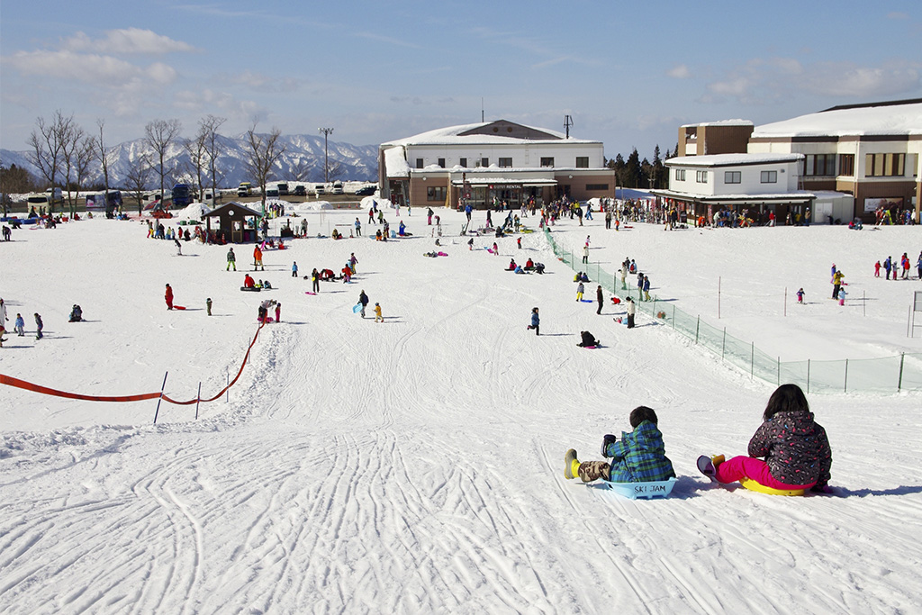 雪が整備されたスキー場・ゲレンデ