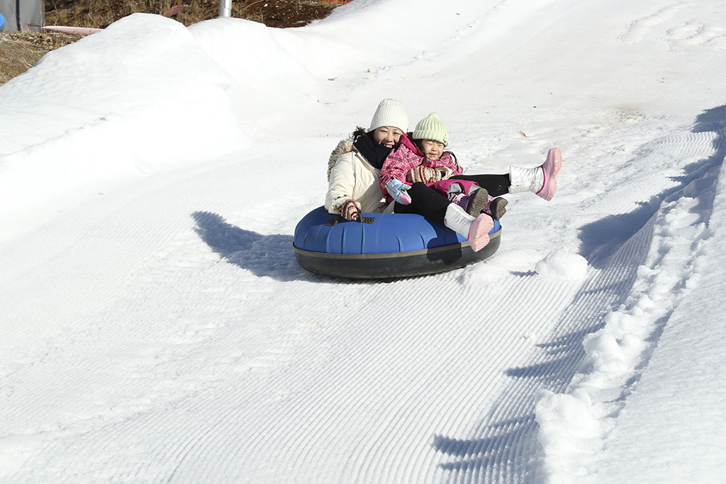 スノーパラダイス/さがみ湖リゾート プレジャーフォレスト(神奈川県/相模原市)