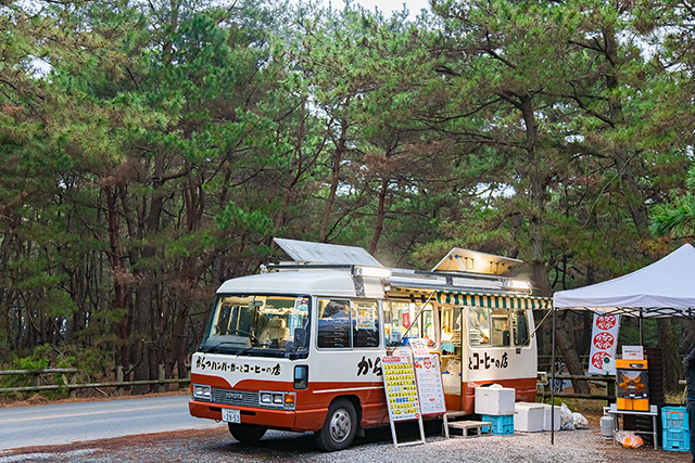 虹の松原 からつバーガーのキッチンカー（佐賀県／唐津市）