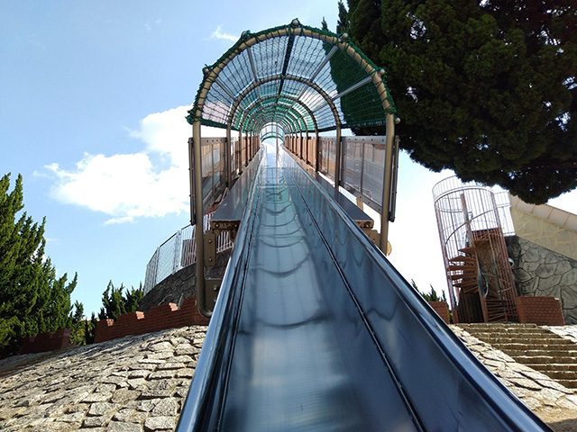 急降下滑り台【冒険ランド】/大泉緑地(大阪府/堺市)